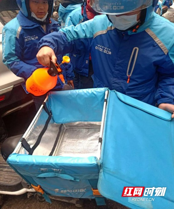 疫情期间外卖员能出小区吗】