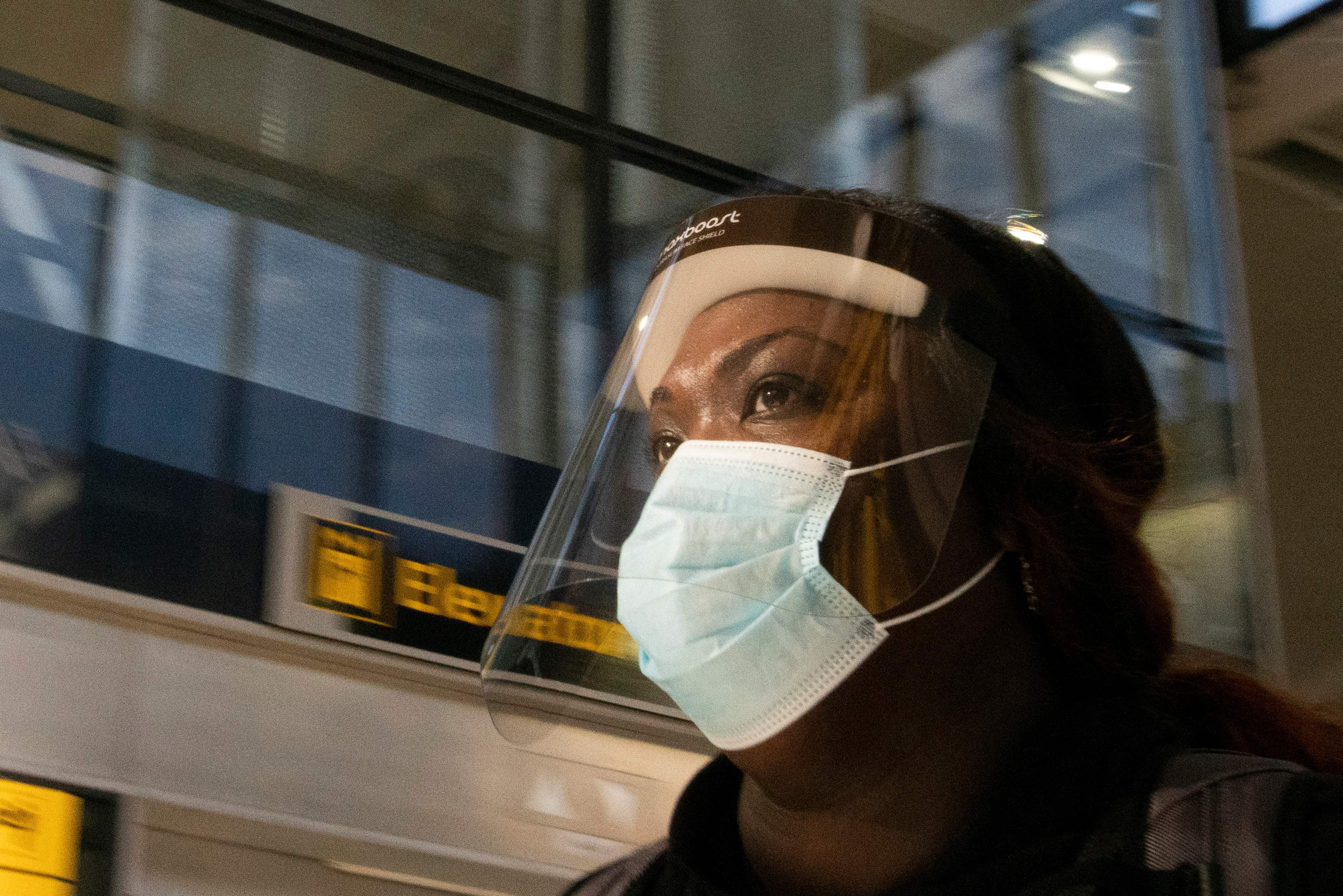 【国外疫情防控,国外疫情防控形势严峻】