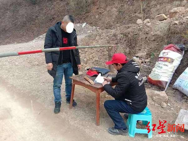 【疫情防控村干部，村干部防疫情工作】