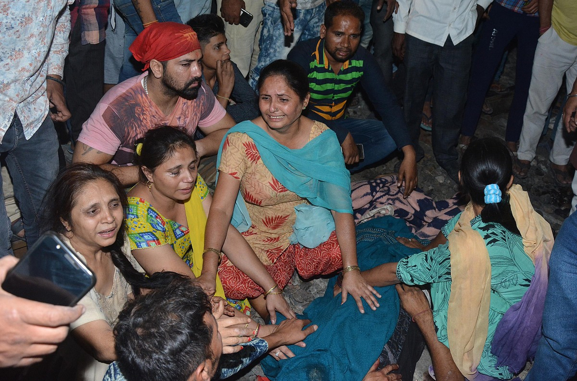 【印度疫情死亡女人,印度疫情死亡女人最新消息】 【印度疫情死亡女人,印度疫情死亡女人最新消息】