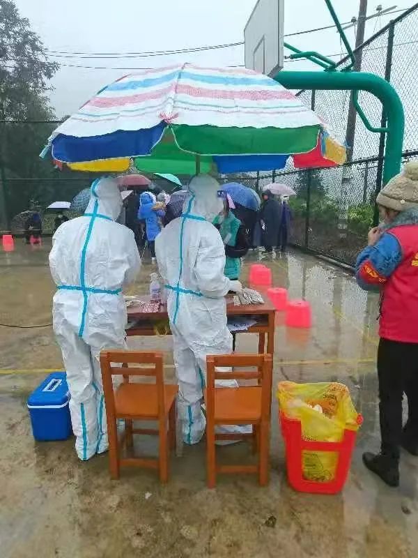 驱散疫情阴霾的句子】 驱散疫情阴霾的句子】