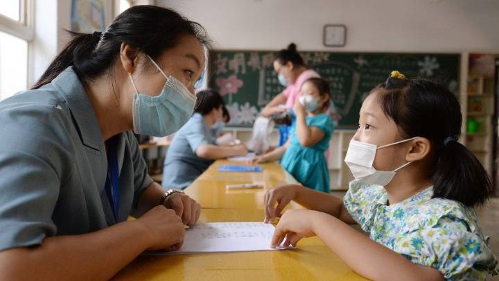 疫情期间新生报名须知图片】