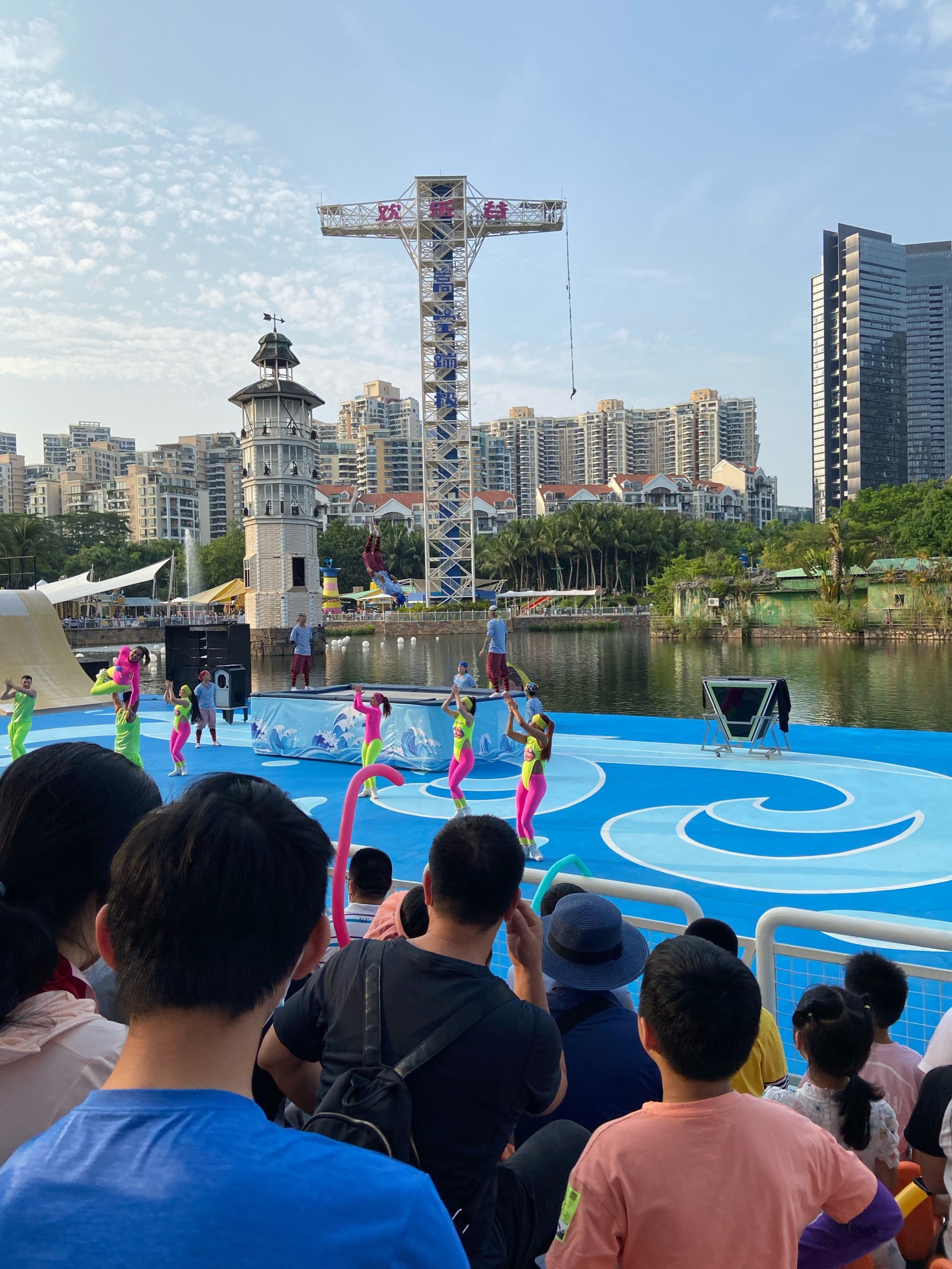 【疫情期间欢乐谷开门吗,疫情期间欢乐谷需要身份证吗】