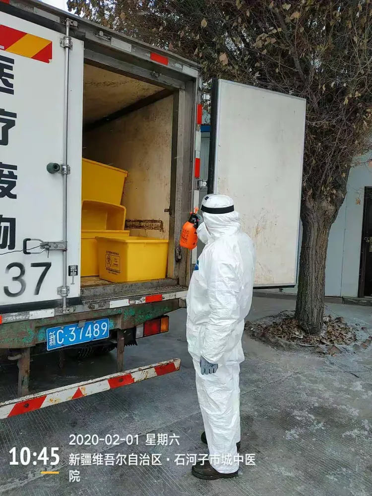 【疫情防控任重道远，疫情防控,重任在肩】